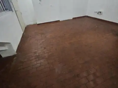 Depto Tipo Casa en Alquiler al Sur