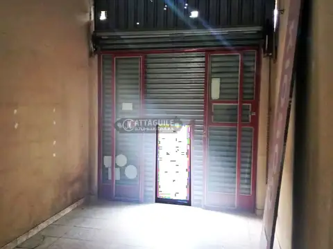Local en Alquiler en Ituzaingó, $ 300.000