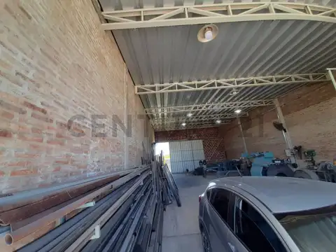 Padre Corti 200, Piso 0