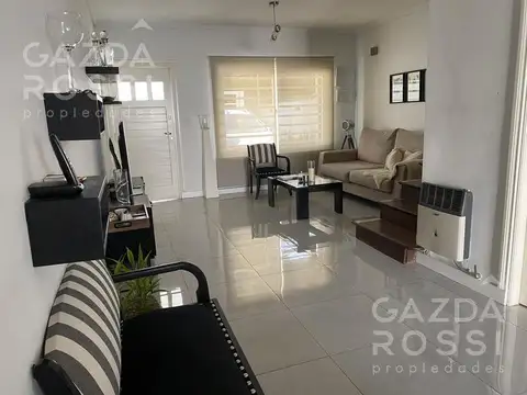 Casa en Alquiler en Adrogue, $ 1.300.000