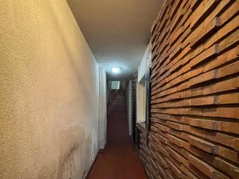 Mercedes 462 , Piso 1