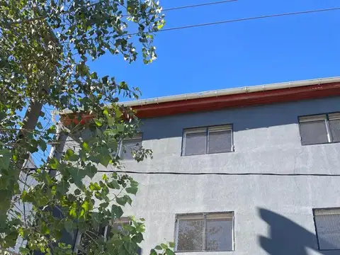 Camino Rivadavia  al 300