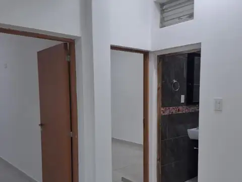 Casa en Alquiler con 1 cochera