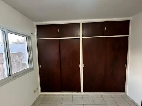 Departamento en Alquiler en República De La Sexta, $ 470.000