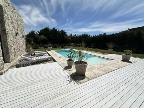 Casa en Venta en Arenas del Sur, USD 390.000