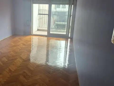 Av B Rivadavia 4200, Piso 3