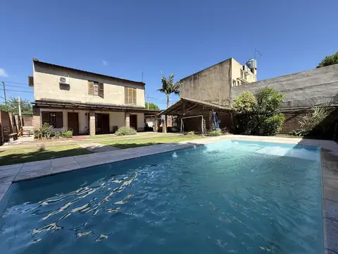 Venta casa 4 ambientes Longchamps