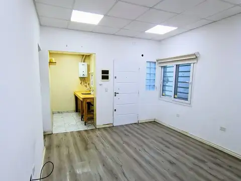 Depto Tipo Casa en Venta en Monte Castro, USD 69.000