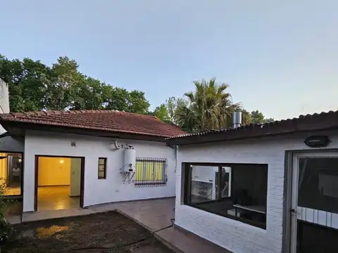 Depto Tipo Casa en Alquiler Temporal de 4 ambientes