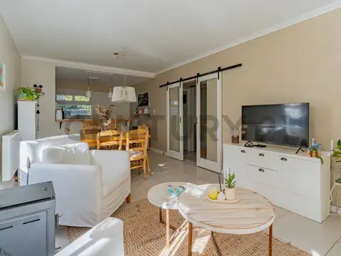 VENTA CASA 3 AMBIENTES CON PILETA BOSQUE PERALTA RAMOS