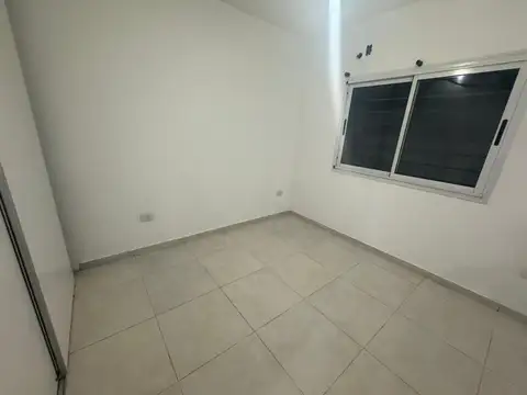 Departamento en Alquiler con 4 cocheras