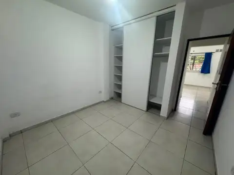 Departamento en Alquiler con 4 cocheras