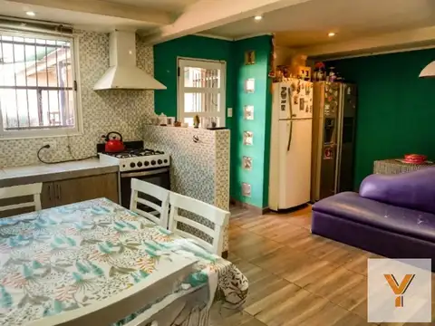 Casa en venta - 3 Dormitorios 2 Baños - Balcarce