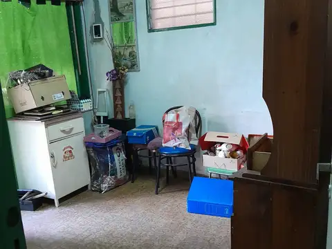 Depto Tipo Casa 4 ambientes con 1 baño