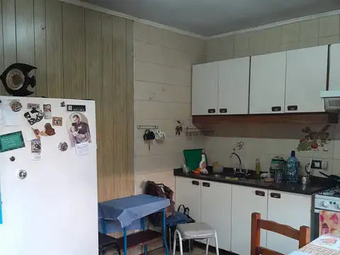 ph  4 ambientes en planta baja con 2 patios