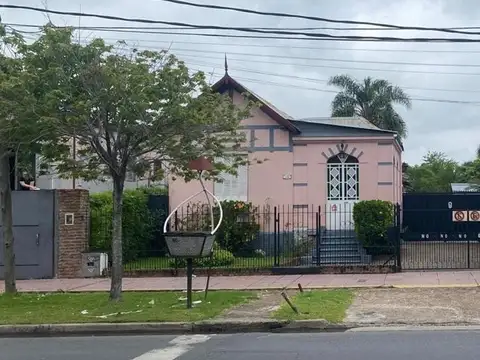 Casa en Alquiler de 3 dormitorios