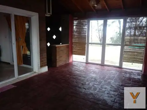 Casa en Venta en Bahía Blanca, USD 180.000