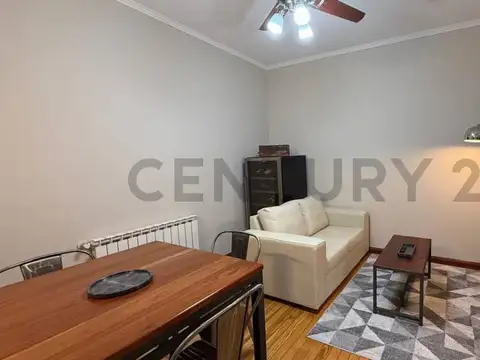 Depto Tipo Casa 2 ambientes con 1 baño