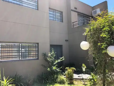 Casa en Alquiler de 3 dormitorios