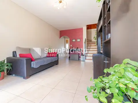 Depto Tipo Casa en Venta en Haedo Norte, USD 139.000