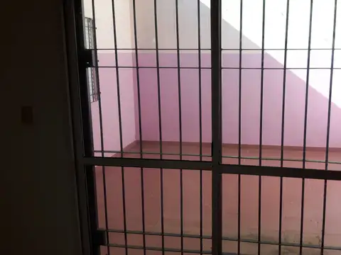 Depto Tipo Casa en Alquiler de 2 ambientes