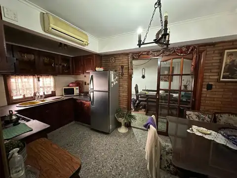 Impecable Chalet sobre Amenedo 660, Adrogue