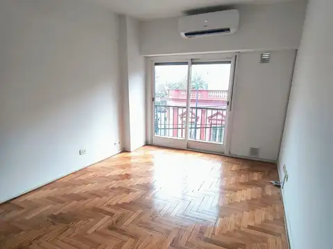 Alquiler Departamento 3 Ambientes con Balcon