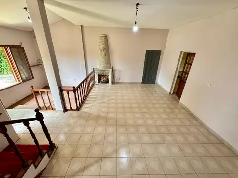 Casa 4 ambientes con 1 baño