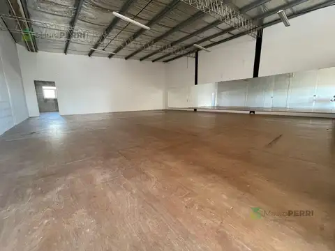 Edificio comercial en Gonnet