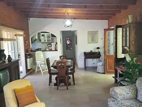 Casa en Venta en El Moro, USD 200.000