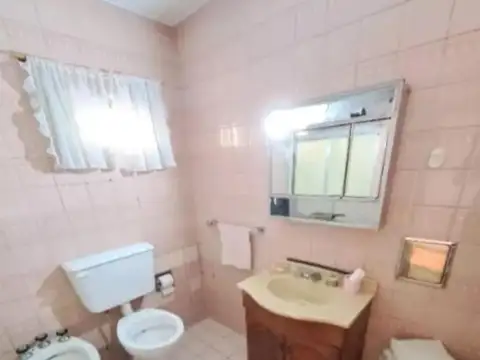 Casa en Venta en Quilmes Oeste, USD 63.000