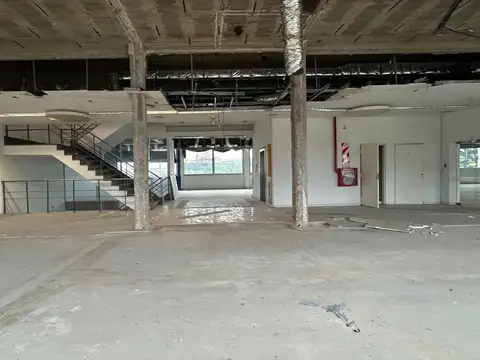 Alquiler oficina en Saavedra 1er piso(1500 m2)