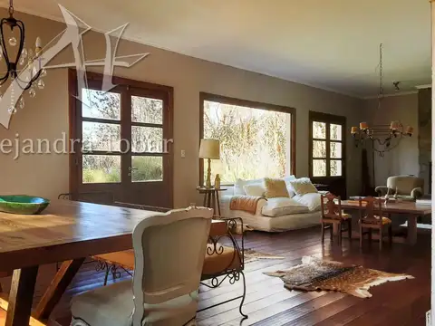 Casa en Venta en San Lorenzo, USD 800.000