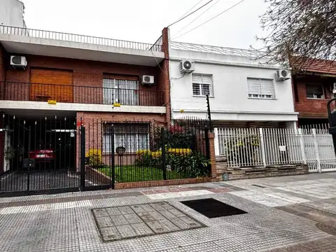 4 AMBIENTES VILLA DEL PARQUE  GALPON FINANCIACION