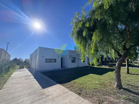 Casa en Venta en Pilar del Este - San Ramon, USD 153.000