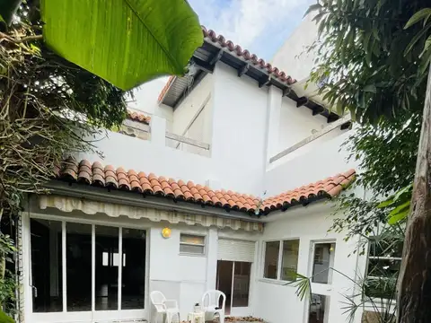 Casa - Venta - Argentina, Capital Federal - QUINTEROS, LIDORO, AV. 1224