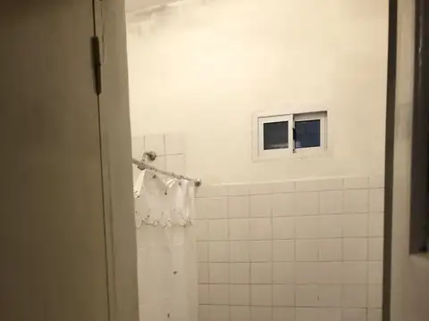 Depto Tipo Casa en Venta 50 años