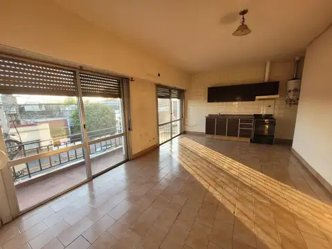 Avenida Belgrano 6000, Piso 1°