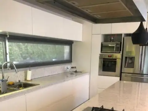 Casa en Alquiler en Dorrego Reserva Urbana, USD 3.000