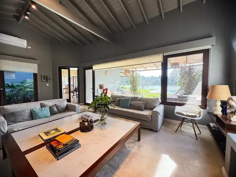Casa en Alquiler al Noroeste