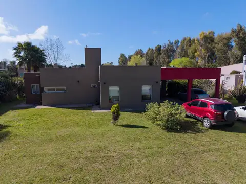 VENTA CASA en CAMPO DAROMY SAN VICENTE c/ESCRITURA