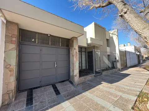 Casa en Venta en Sexta Sección, USD 153.000