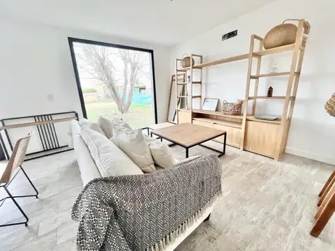Excelente Casa en Barrio San Ramon Pilar del Este