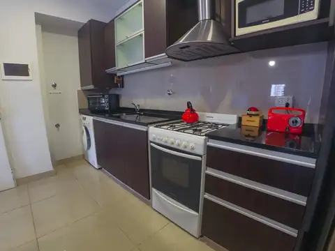 Departamento en Alquiler en Monte Castro, $ 800.000