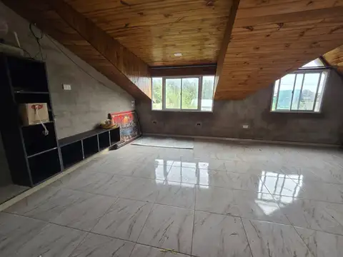 Casa 3 ambientes con 1 baño