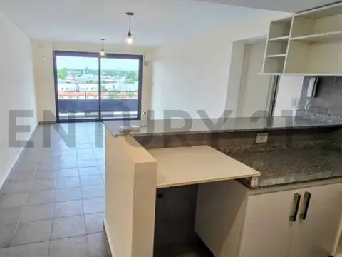 Departamento 3 ambientes con 1 baño