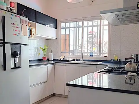 Depto Tipo Casa en Venta al Sureste