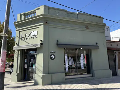 Local de Ropa en esquina