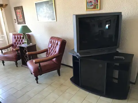 Edificio SUR IX Calle 12 entre 21 y 19  Piso 2 Localidad Miramar.