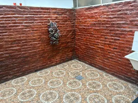 Casa en Alquiler en Haedo, $ 750.000